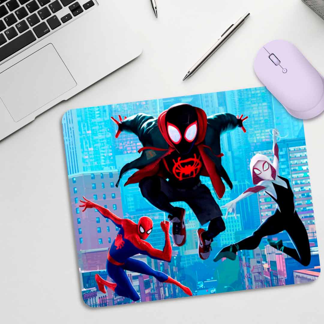 Foto de Mousepad Regular Personalizado Funático  - Spiderman (Spider-Man into the Spiderverse - Peter Parker, SpiderGwen y Miles Morales)